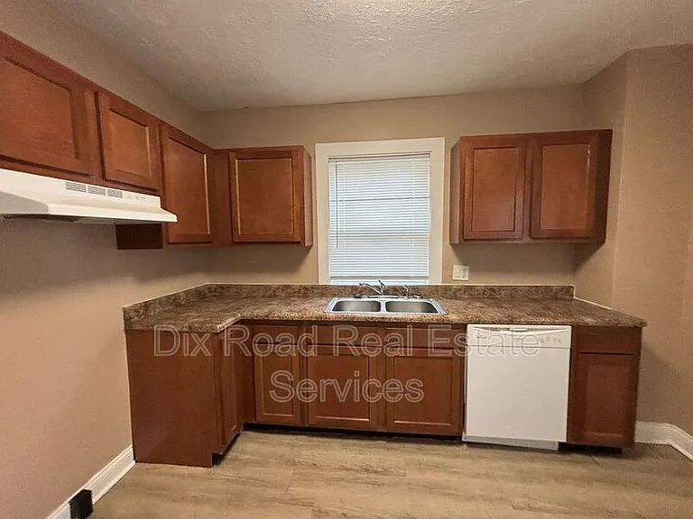 426 Otterbein Ave — Photo 15