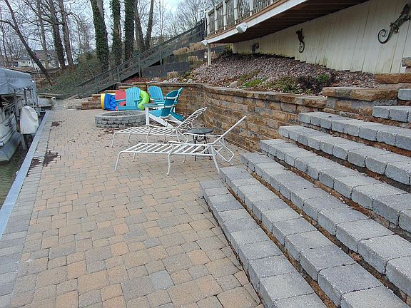 Dock & side stair area