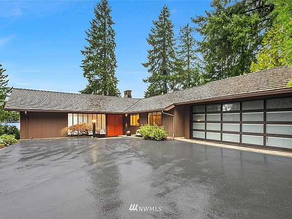 Mid Century modern completely remodeled with no expense spared