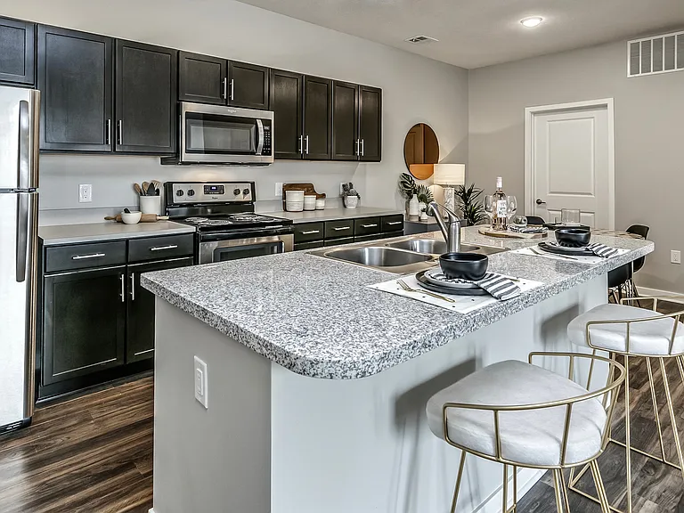 The Landings Apartments — Photo 3