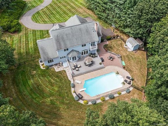 4th image of 194 Whitewood Dr
