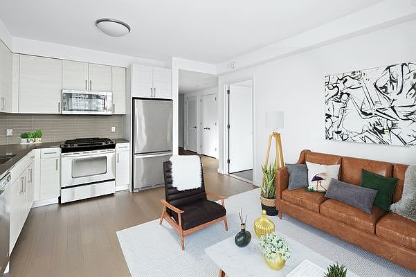 1st image of 1 N 4th Pl APT 37I