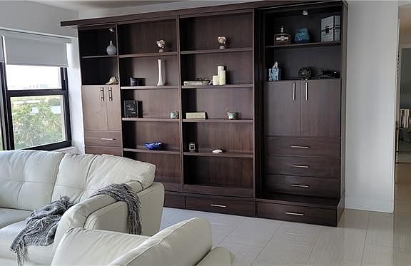 2nd image of 3800 Galt Ocean Dr APT 811