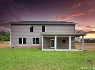1574 Riverpoint Dr #2E, Bogart, GA 30622