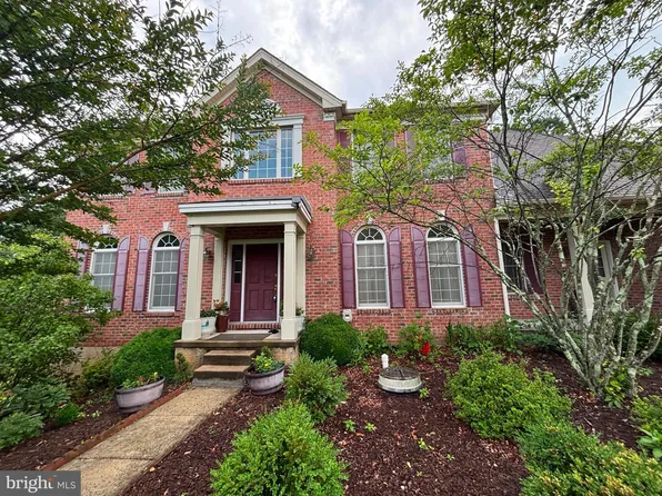 1464 E Stonington Dr, Downingtown, PA 19335