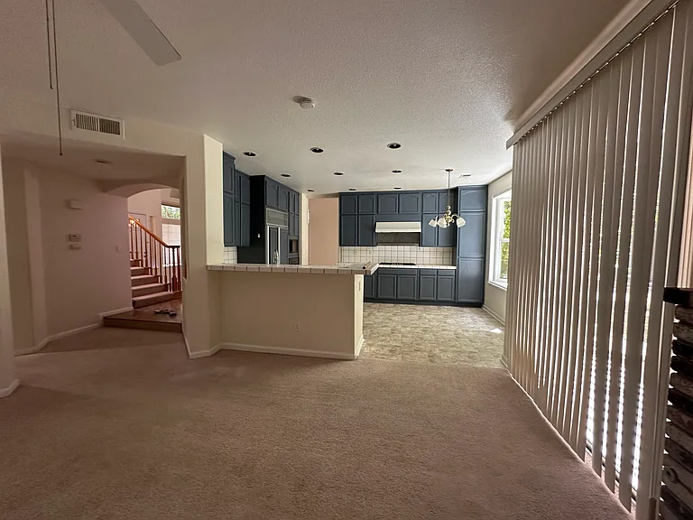 2160 Seville Dr — Photo 4
