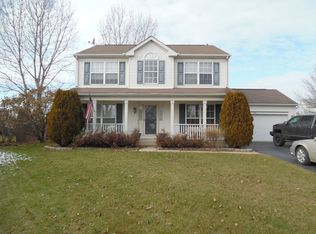 903 Heather Ct, Antioch, IL 60002