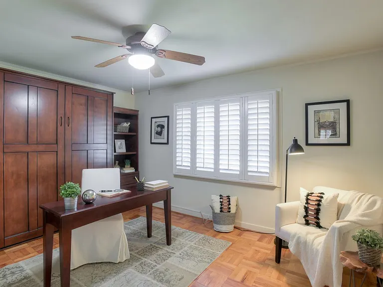 3912 Durand Dr — Photo 10