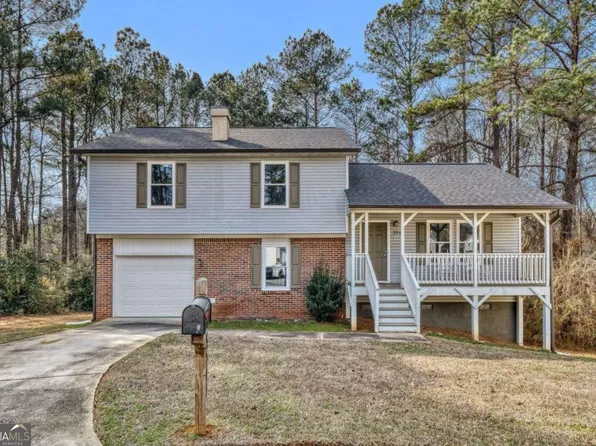 5544 Alpine Ct, Lithonia, GA 30038