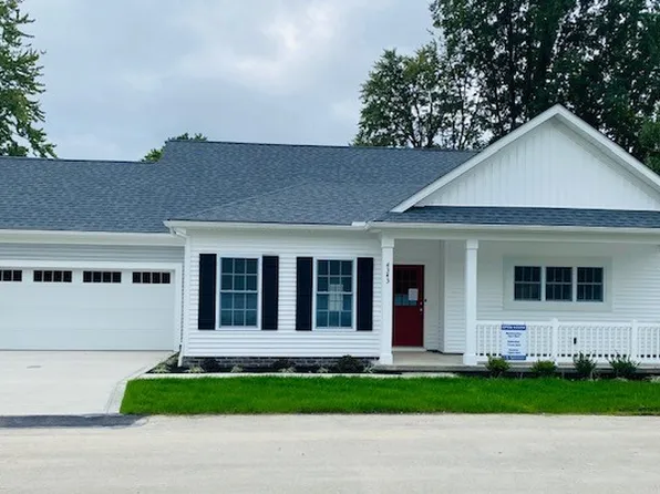 4343 Literary Ln, Willoughby, OH 44094