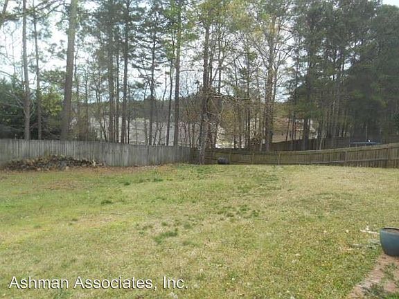 4th image of 2043 Township Dr