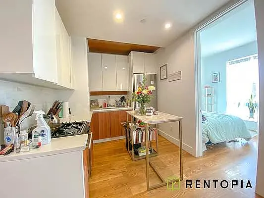 Rented by Rentopia | media 10