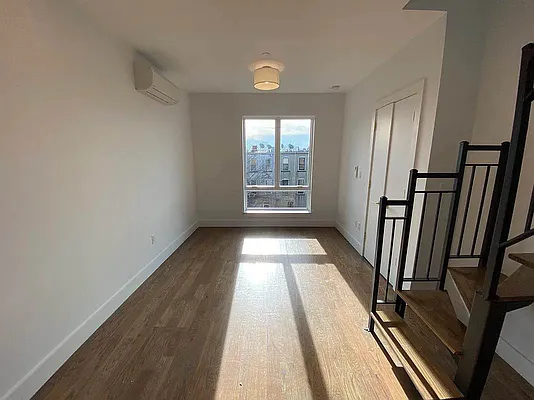 Rented by Artur Gutman, LREB | media 2