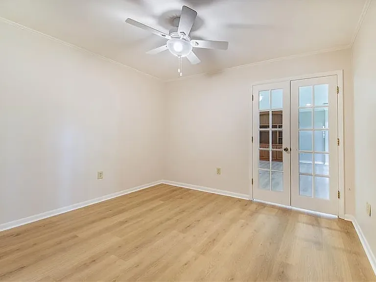 4854 E Hinson Ave — Photo 19