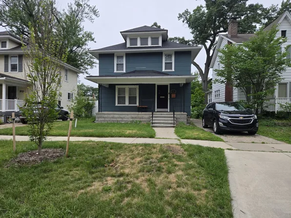 917 Forestdale Rd, Royal Oak, MI 48067