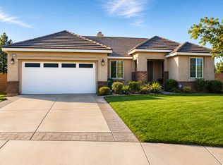 44812 Ruthron St, Lancaster, CA 93536