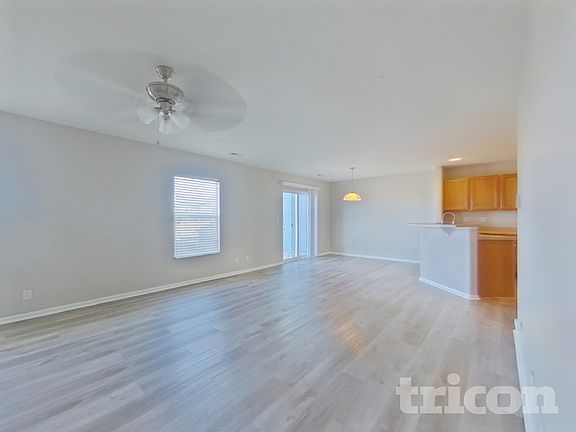 3rd image of 6275 Wescroft Ave
