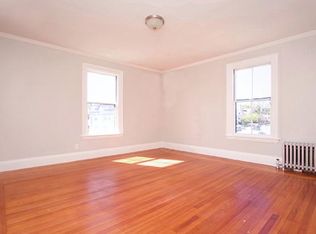 270 Lafayette St #5, Salem, MA 01970