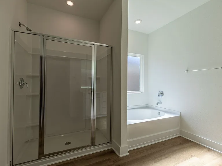 501 Huller Ave — Photo 11