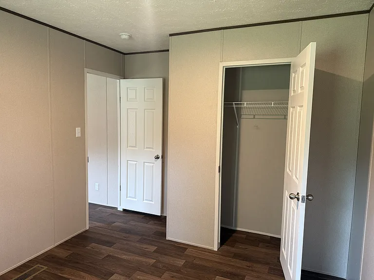 343 Sherando Ln — Photo 8