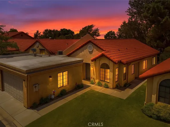 19128 Cedar Dr, Apple Valley, CA 92308