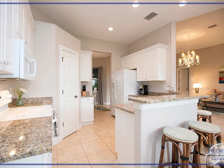 6088 Dogleg Dr — Photo 4