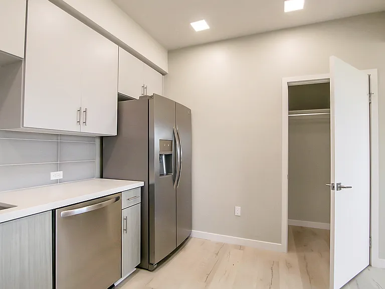 The Vivant Apartments — Photo 9