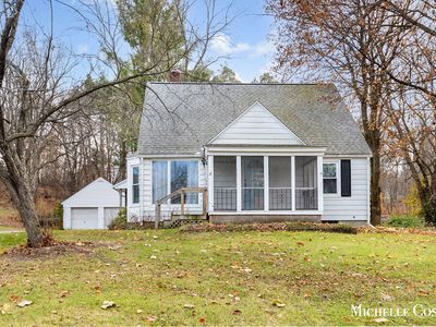 13100 Grand River Dr SE, Lowell, MI, 49331