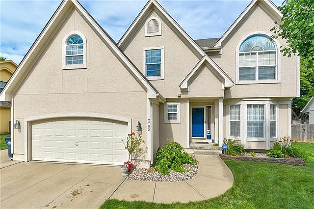 1st image of 2705 NE Arbor Ct