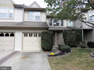 108 Lincoln Ln, Berlin, NJ 08009