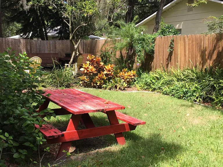 1741 Goodrich Ave — Photo 5