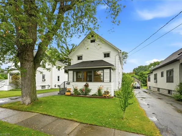 458 Davis St, Pt Colborne, ON L3K 1Z8
