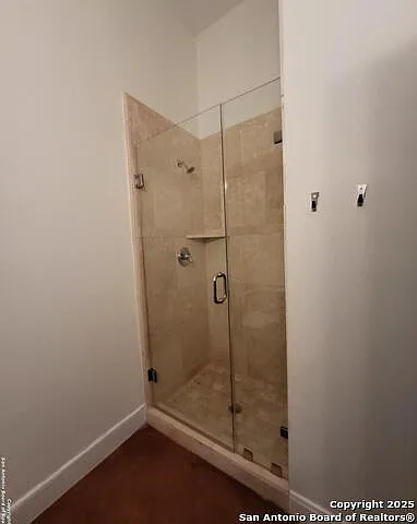 831 S Flores #3104 — Photo 16
