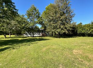 18 Scuba Dr, Hampstead, NC 28443