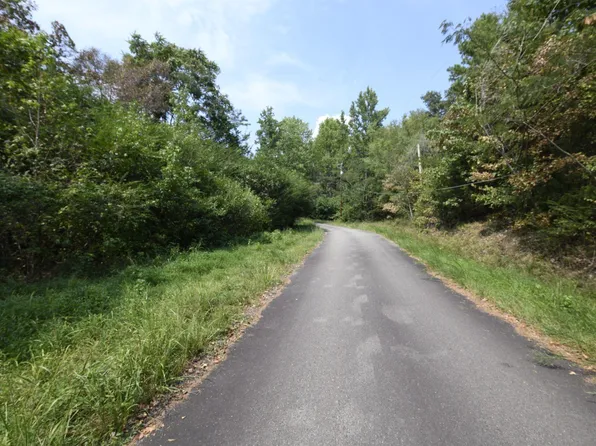405 Center St, Mena, AR 71953