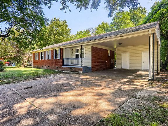 3rd image of 3996 Mountain Terrace St