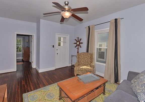 2nd image of 7548 Woodland Ave