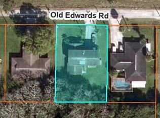 3049 Old Edwards Rd, Fort Pierce, FL 34981
