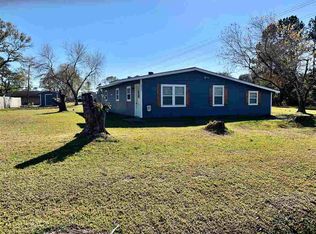 1255 Bassett St, Orange, TX 77632