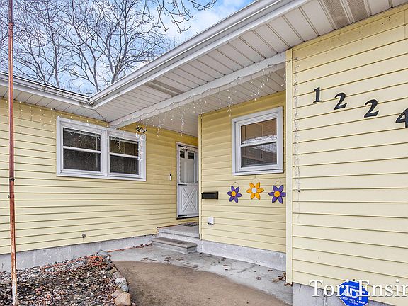 5th image of 1224 W Blackburn St