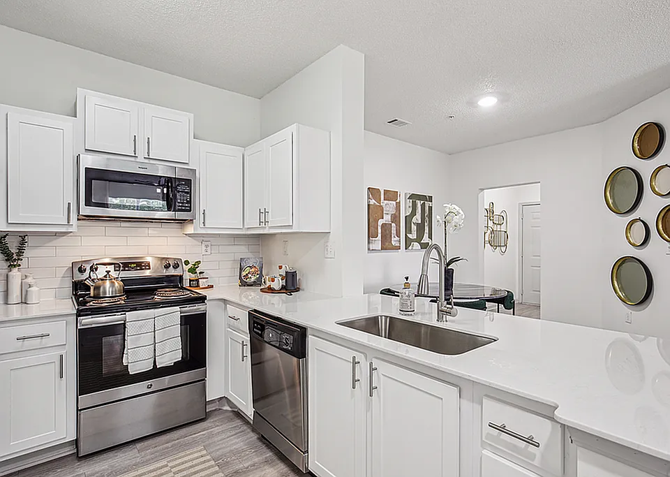 Halston Shiloh Valley Apartments