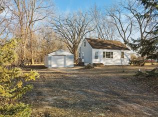 6872 Lakeview Dr, Lino Lakes, MN 55014