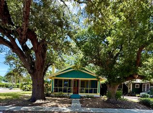 457 Highland Ave, Dunedin, FL 34698