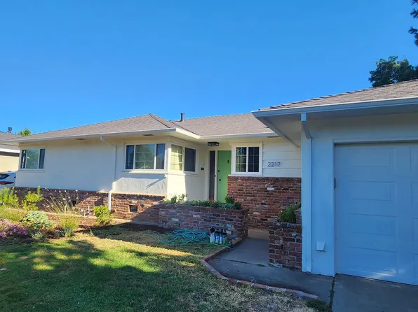 2217 23rd Ave, Sacramento, CA 95822