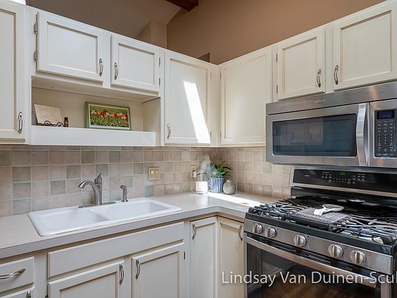 3rd image of 5841 S Parkway Ave SE