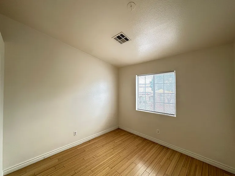 2621 Adelante Ave #108 — Photo 11