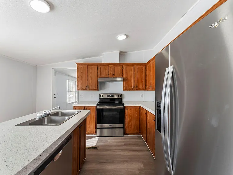 150 Pegasus Ct — Photo 36