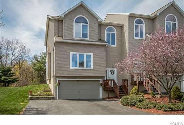 1st image of 5 Highview Ln