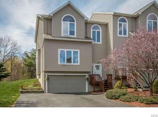 5 Highview Ln, Highland, NY 12528