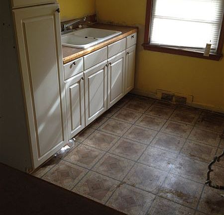 13205 Troy Kitchen